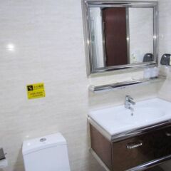 Отель Guangzhou JinTang Hotel Китай, Гуанчжоу - отзывы, цены и фото номеров - забронировать отель Guangzhou JinTang Hotel онлайн ванная