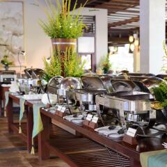 Отель Khaolak Oriental Resort питание