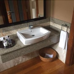 MyGuest in Maputo, Mozambique from 93$, photos, reviews - zenhotels.com bathroom