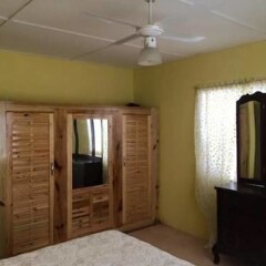 The blue Lagoon Hostel & Private Rooms комната для гостей фото 3