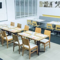 Отель Citadines Sukhumvit 16 Bangkok Таиланд, Бангкок - 1 отзыв об отеле, цены и фото номеров - забронировать отель Citadines Sukhumvit 16 Bangkok онлайн питание фото 3