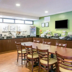 Отель Sleep Inn Midway Airport Bedford Park питание фото 3