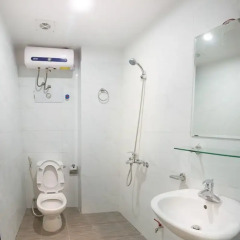 Апартаменты Newlife Apartment Hanoi 3 ванная