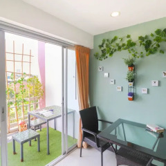 Апартаменты Bangkok Two Bedroom Apartment Бангкок комната для гостей фото 2