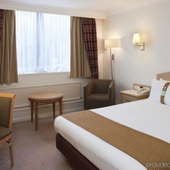 Отель Holiday Inn Peterborough West, an IHG Hotel Великобритания, Питерборо - отзывы, цены и фото номеров - забронировать отель Holiday Inn Peterborough West, an IHG Hotel онлайн комната для гостей фото 2