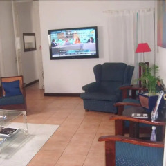 Отель Gay Hostal Puerta del Sol Испания, Мадрид - 1 отзыв об отеле, цены и фото номеров - забронировать отель Gay Hostal Puerta del Sol онлайн комната для гостей фото 4