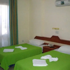 Myra Apart Hotel сейф в номере