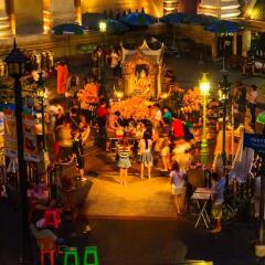 Отель Aphrodite Inn Bangkok развлечения