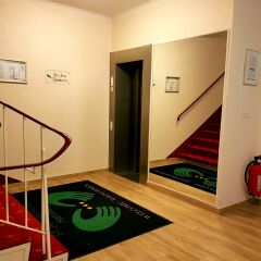 Отель St. Joseph Hotel Германия, Гамбург - отзывы, цены и фото номеров - забронировать отель St. Joseph Hotel онлайн сейф в номере