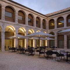 Отель Parador De Alcala фото 3