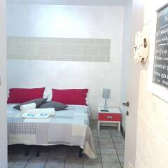 Отель White Suite B&B Лечче комната для гостей фото 2