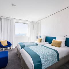 Отель Golden Tulip Marseille Euromed Франция, Марсель - отзывы, цены и фото номеров - забронировать отель Golden Tulip Marseille Euromed онлайн комната для гостей фото 5