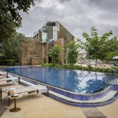 Отель Mana Hotels бассейн фото 2