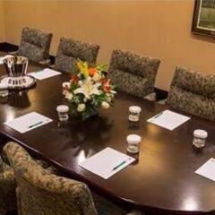 Отель Holiday Inn LaGuardia Airport США, Нью-Йорк - отзывы, цены и фото номеров - забронировать отель Holiday Inn LaGuardia Airport онлайн питание фото 3
