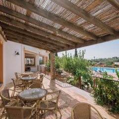 Отель Quinta Dos Poetas Hotel Португалия, Пешао - отзывы, цены и фото номеров - забронировать отель Quinta Dos Poetas Hotel онлайн бассейн