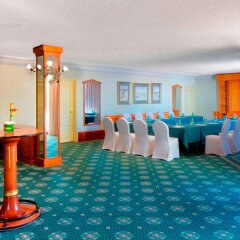 Отель Le Meridien Dubai Hotel & Conference Centre ОАЭ, Дубай - отзывы, цены и фото номеров - забронировать отель Le Meridien Dubai Hotel & Conference Centre онлайн детские мероприятия
