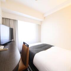 APA Hotel Keisei Narita-Ekimae комната для гостей