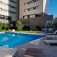 Отель Tryp Valencia Oceánic Hotel Испания, Валенсия - отзывы, цены и фото номеров - забронировать отель Tryp Valencia Oceánic Hotel онлайн бассейн
