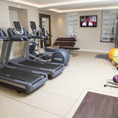 Отель Doubletree by Hilton London Marble Arch фитнесс-зал фото 3