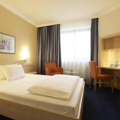 Отель IntercityHotel Nürnberg Германия, Нюрнберг - 2 отзыва об отеле, цены и фото номеров - забронировать отель IntercityHotel Nürnberg онлайн комната для гостей