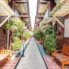 Отель Bangphlat Resort Бангкок фото 10
