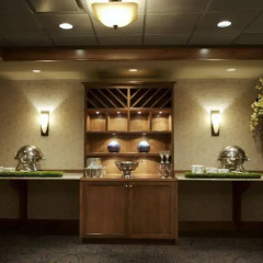 Отель Delta Hotels by Marriott Calgary South Канада, Калгари - отзывы, цены и фото номеров - забронировать отель Delta Hotels by Marriott Calgary South онлайн питание