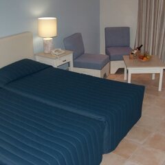 Отель Dionysos Central Hotel Кипр, Пафос - отзывы, цены и фото номеров - забронировать отель Dionysos Central Hotel онлайн комната для гостей фото 5