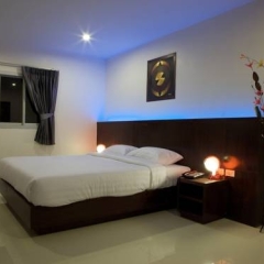 Отель Chaba Kaew Residence сейф в номере