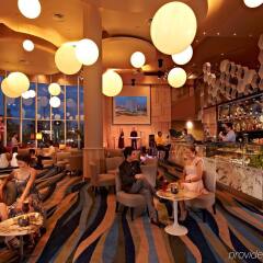 Отель Eastin Hotel Penang Малайзия, Пенанг - отзывы, цены и фото номеров - забронировать отель Eastin Hotel Penang онлайн интерьер отеля