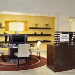 Отель Sheraton Stockholm Hotel Швеция, Стокгольм - 2 отзыва об отеле, цены и фото номеров - забронировать отель Sheraton Stockholm Hotel онлайн питание