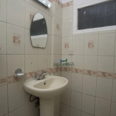 Отель OYO 149 Kalpa Brikshya Hotel Непал, Катманду - отзывы, цены и фото номеров - забронировать отель OYO 149 Kalpa Brikshya Hotel онлайн ванная
