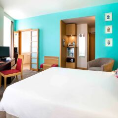 Гостиница Novotel Санкт-Петербург Центр комната для гостей фото 3