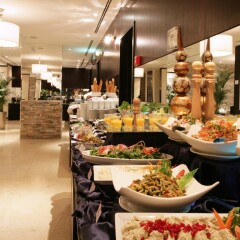 Ramada Hotel And Suites Ajman Аджман питание фото 2