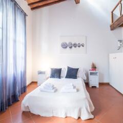 Отель Casa Romana Флоренция комната для гостей