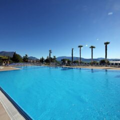 Отель Residence Onda Blu Манерба-дель-Гарда бассейн