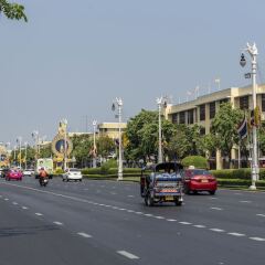 Отель Sawasdee Khaosan Inn городской автобус
