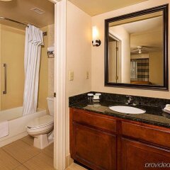 Отель Homewood Suites Minneapolis - Mall Of America Блумингтон ванная