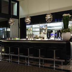 Отель Pullman Berlin Schweizerhof гостиничный бар