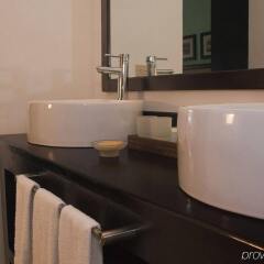 Отель Sandy Haven Resort ванная