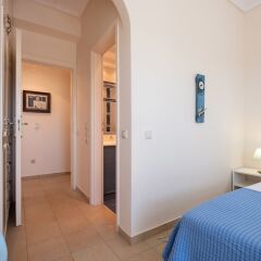 Отель Santorini Mystique Garden Греция, Остров Санторини - отзывы, цены и фото номеров - забронировать отель Santorini Mystique Garden онлайн сейф в номере