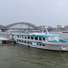 Отель KNM MS Switzerland I - Düsseldorf Германия, Дюссельдорф - отзывы, цены и фото номеров - забронировать отель KNM MS Switzerland I - Düsseldorf онлайн приотельная территория фото 2