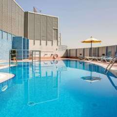 Отель Pearl Park Inn бассейн фото 2