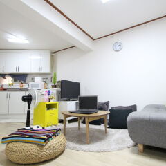 Отель House in Hongdae 5 комната для гостей фото 3