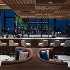 Отель AVANI Sukhumvit Bangkok гостиничный бар