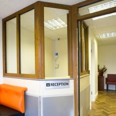 Отель Northfields Hostel Великобритания, Лондон - 1 отзыв об отеле, цены и фото номеров - забронировать отель Northfields Hostel онлайн сейф в номере