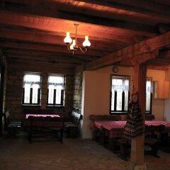 Отель Mutafova Guest House Шумен фото 2