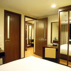 Отель Kris Residence 3* Люкс