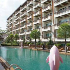 Апартаменты Phuket Center Apartment бассейн