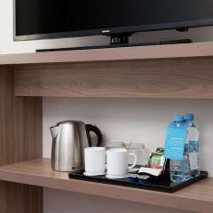 Гостиница Hampton by Hilton Astana Triumphal Arch Казахстан, Нур-Султан - 1 отзыв об отеле, цены и фото номеров - забронировать гостиницу Hampton by Hilton Astana Triumphal Arch онлайн удобства в номере