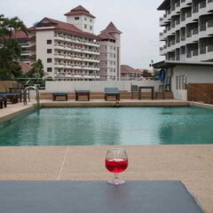 Отель Jomtien Plaza Residence сауна